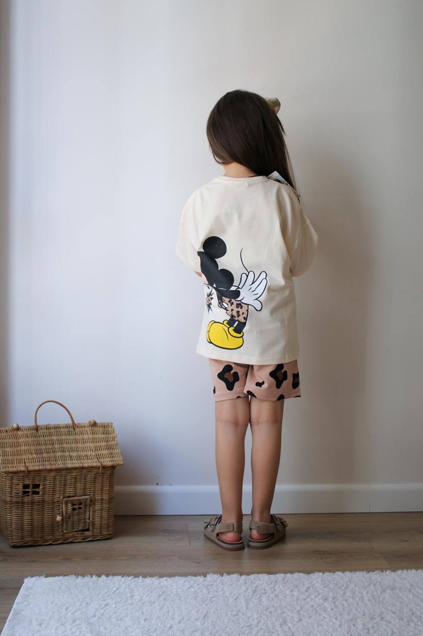 Minnie Mouse Leopar Detaylı Şortlu Kız Çocuk Takım