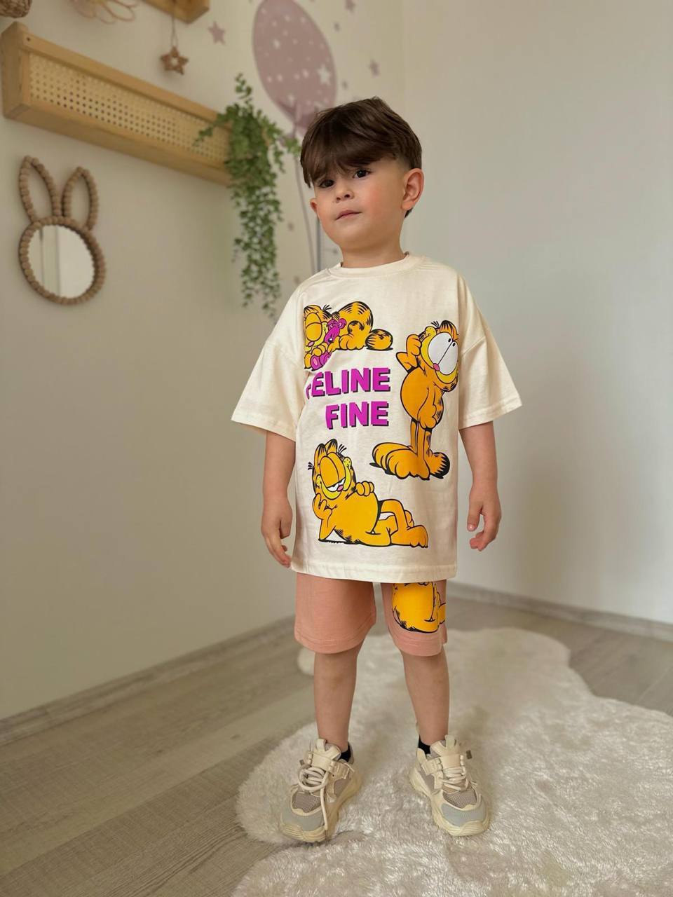 🟠 Garfield Lisanslı Oversize Şortlu Takım