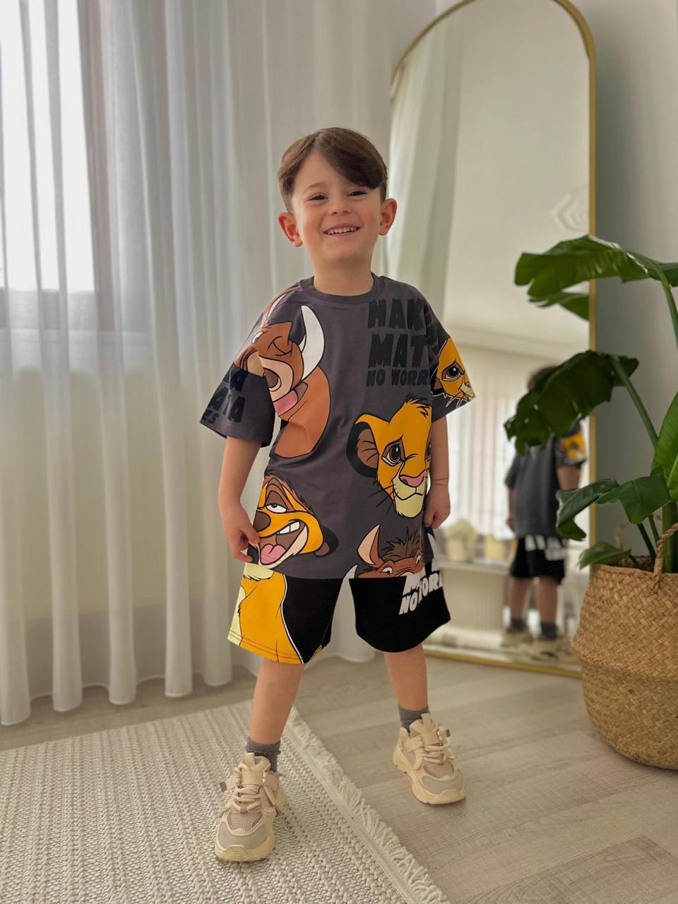Disney Aslan Oversize Şortlu Takım